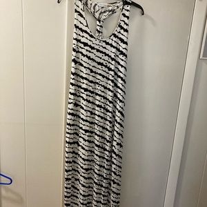 Calvin Klein long black & white casual dress size 12 New, still has tags